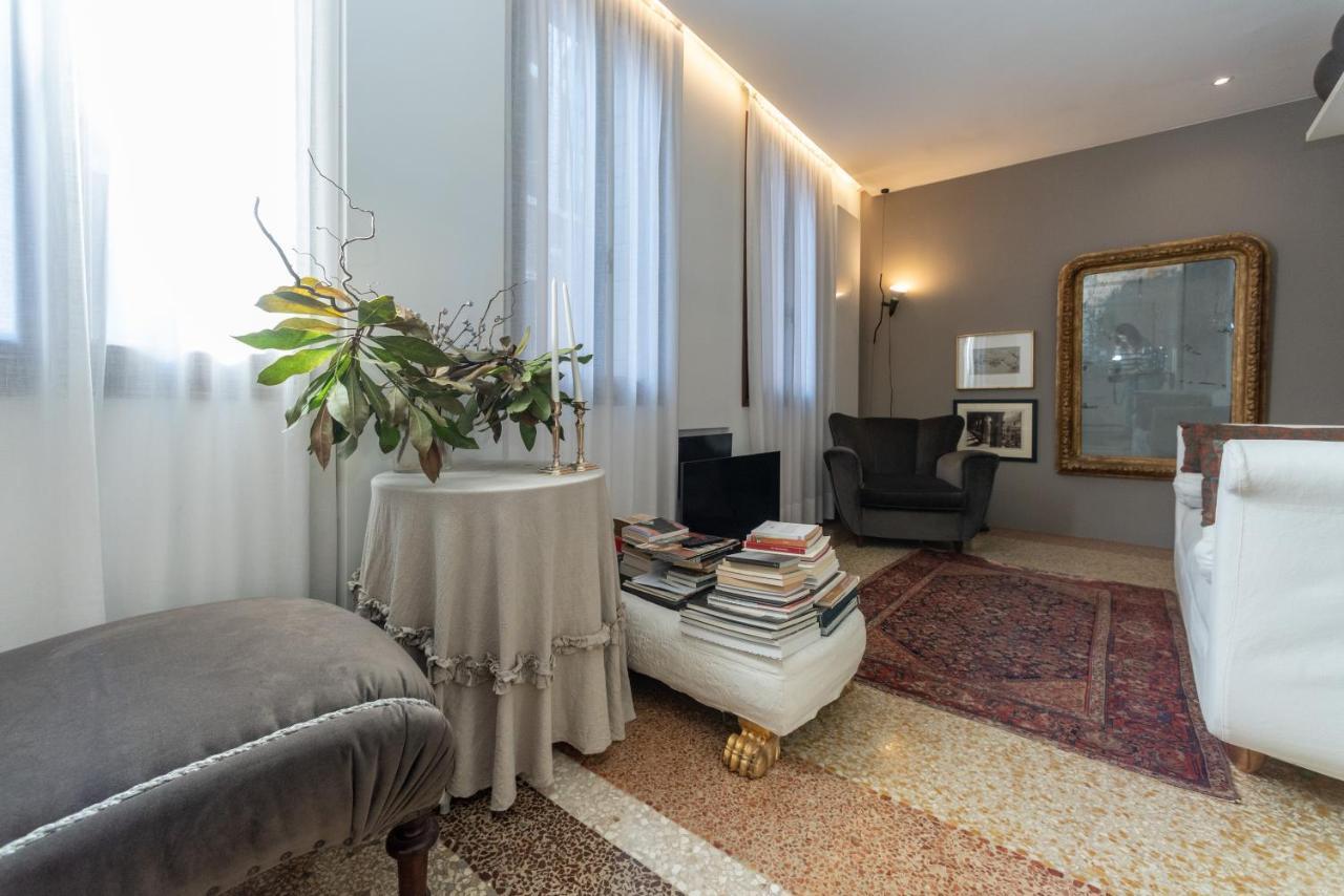 Suite Vivaldi Venezia Esterno foto