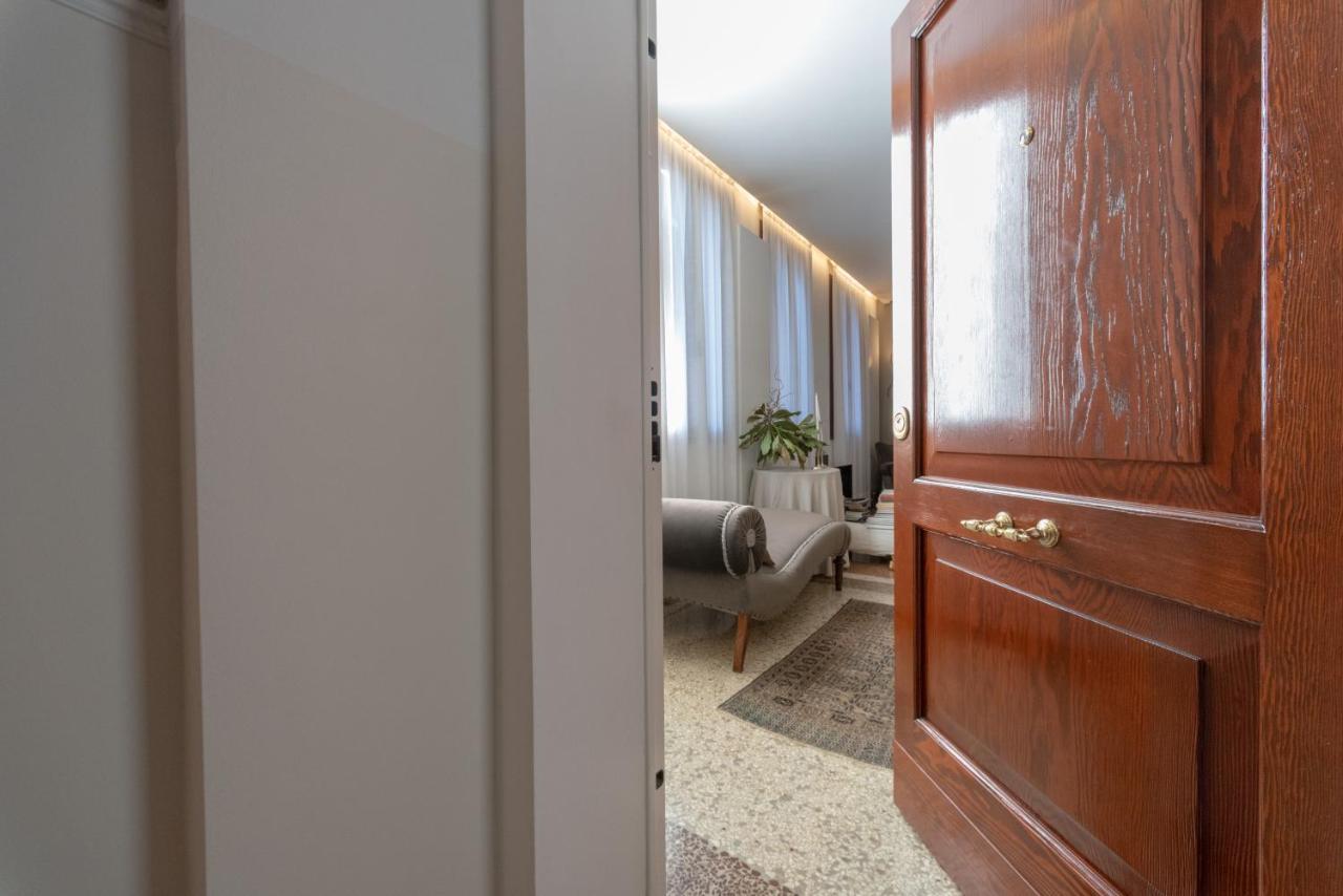Suite Vivaldi Venezia Esterno foto