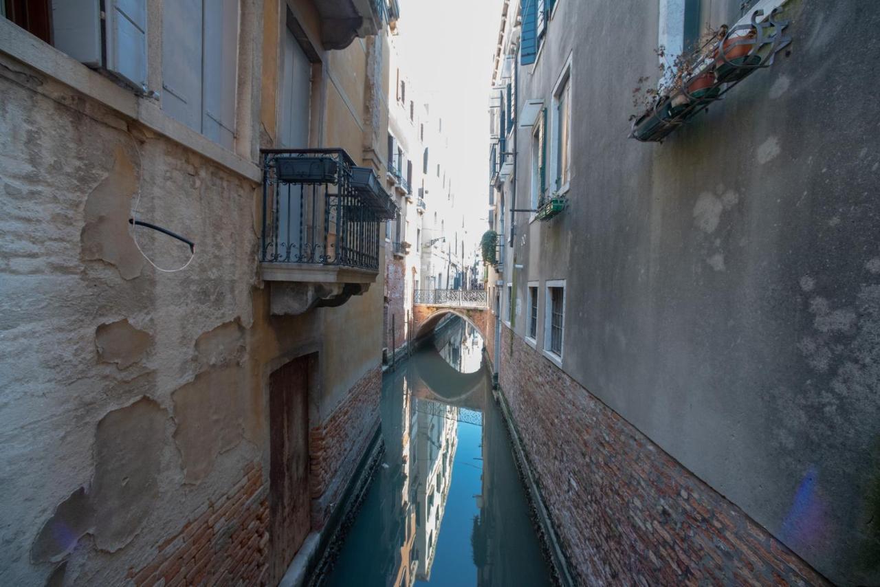 Suite Vivaldi Venezia Esterno foto
